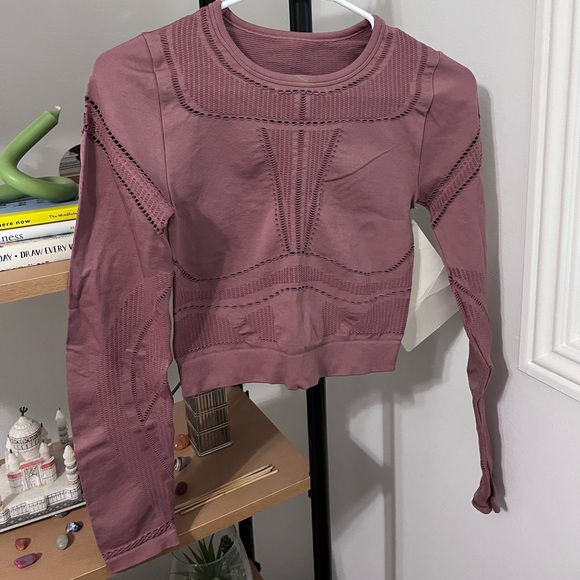 FABLETICS WORKOUT TOP - Picture 2 of 3